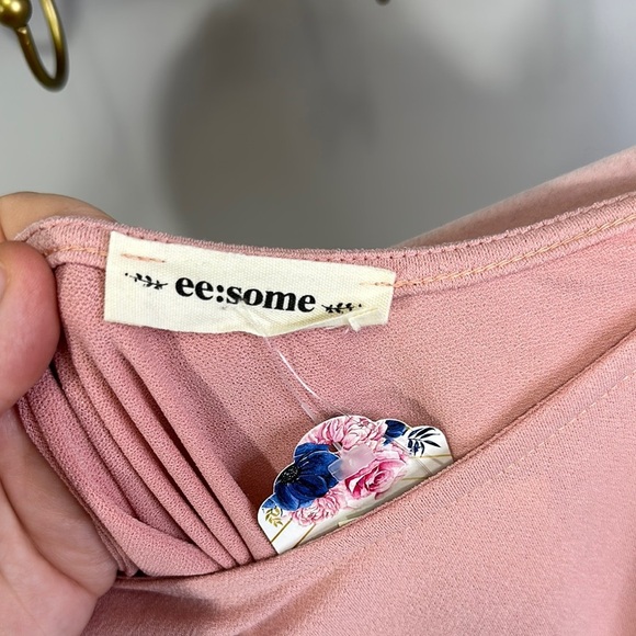 Pink Short Sleeve Bodysuit - Picture 5 of 6